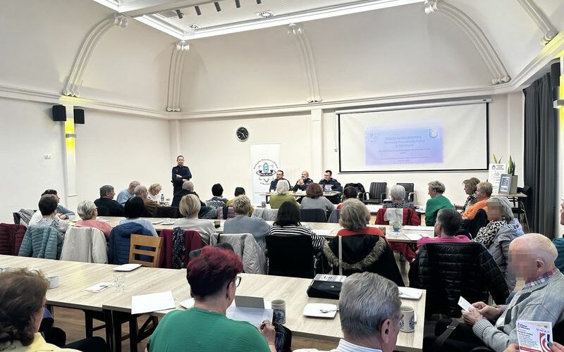 Debata społeczna w Kartuzach. Dyskutowano o zagrożeniach, związanych z oszustwami