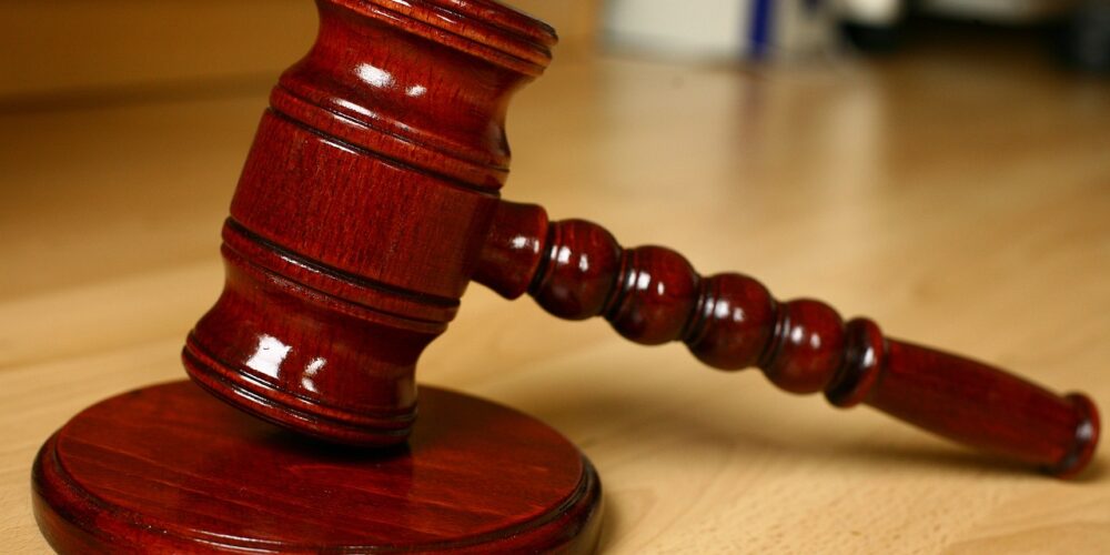 Były senator PiS-u nie trafi do więzienia! Będzie elektroniczna opaska dla skazańca?