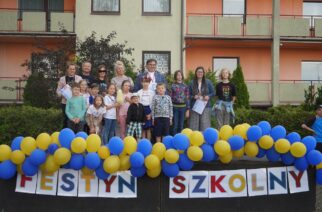 Szkoła z Trójmiasta, słynąca z nauki j. kaszubskiego, zorganizowała festyn. Atrakcji nie brakowało