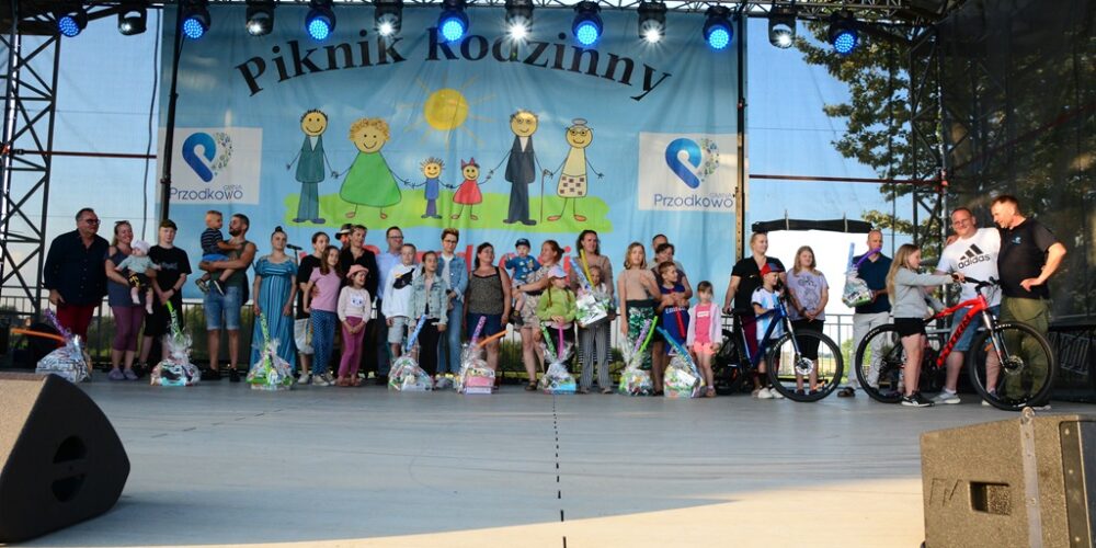 Było tłumnie, muzycznie i radośnie na Pikniku Rodzinnym w Przodkowie